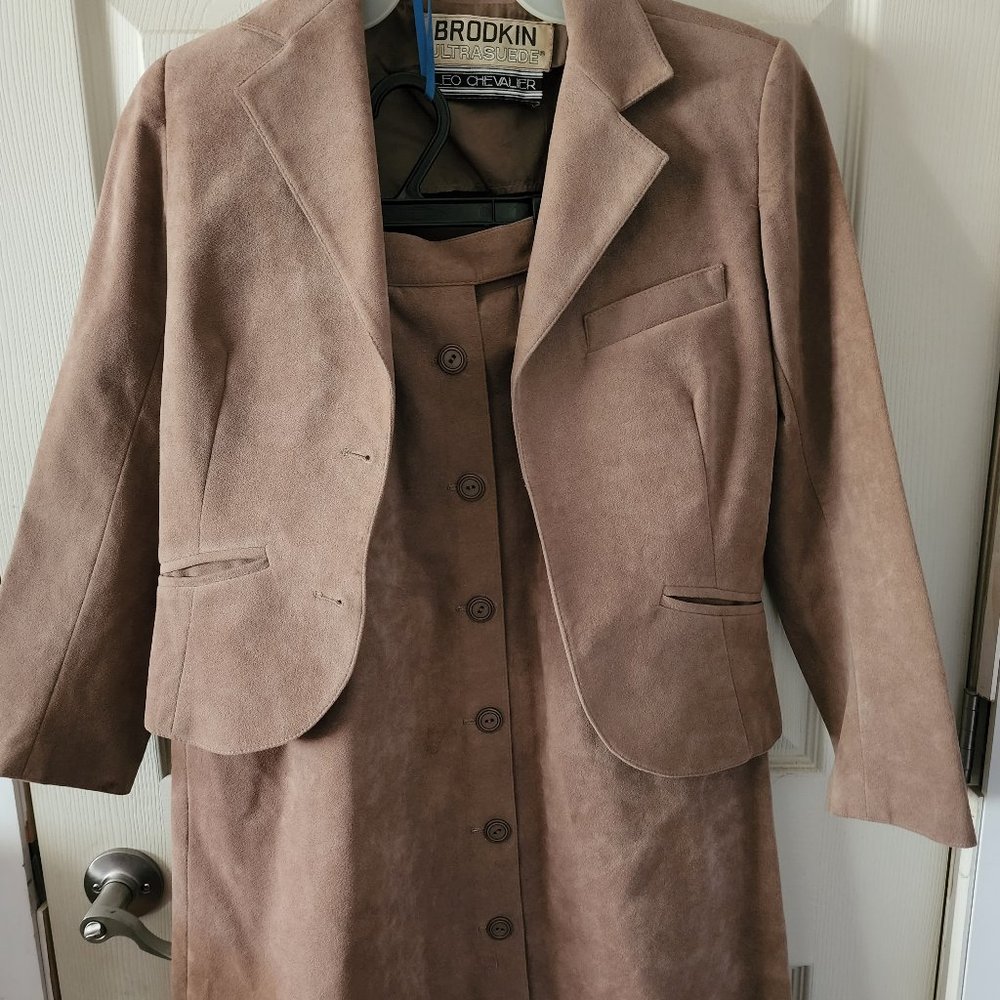 1970 Vintage Suede Jacket and Skirt